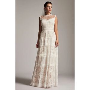New Tadashi Floretta Gown Size 00 White